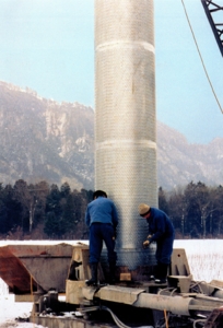   -  Posa colonna per realizzazione pozzo geotermico industriale  